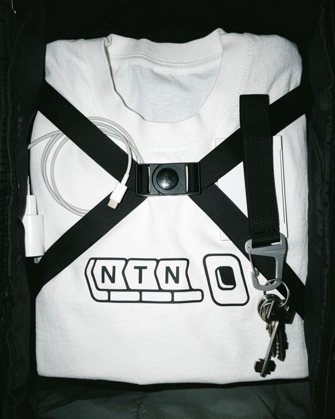 AIRPLANE TEE
